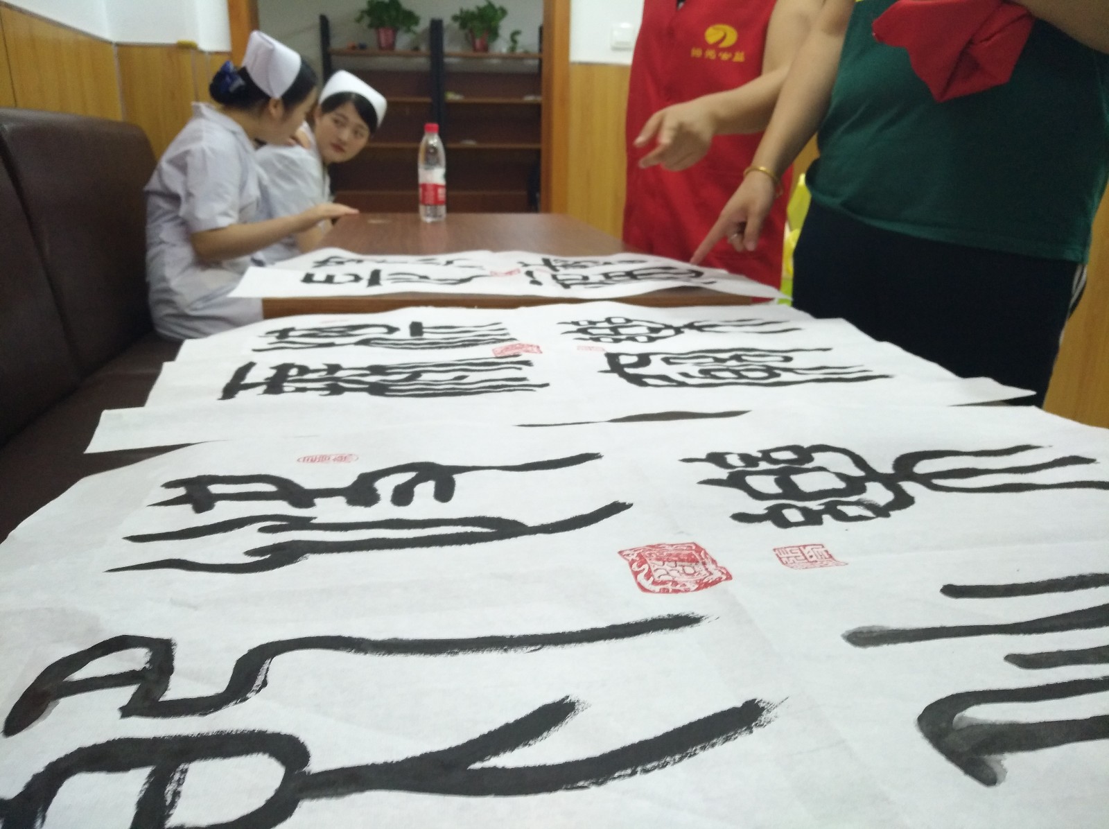 【阳光公益·天乐站】品书墨清香，赏国粹魅力