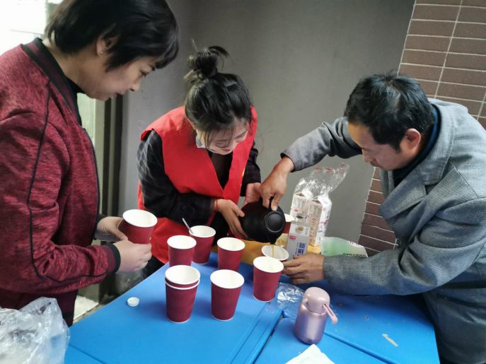 【阳光公益·蜀麓林溪】“我的奶茶我做煮”活动