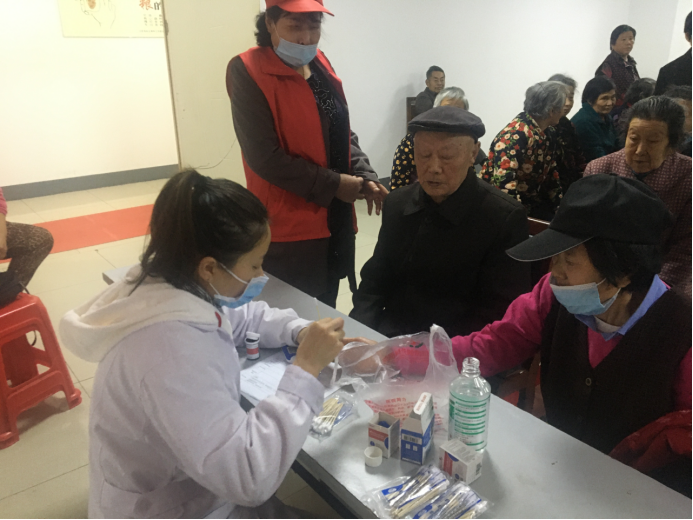 【阳光公益·长宁永和】“关爱夕阳红 义诊进社区”义诊活动
