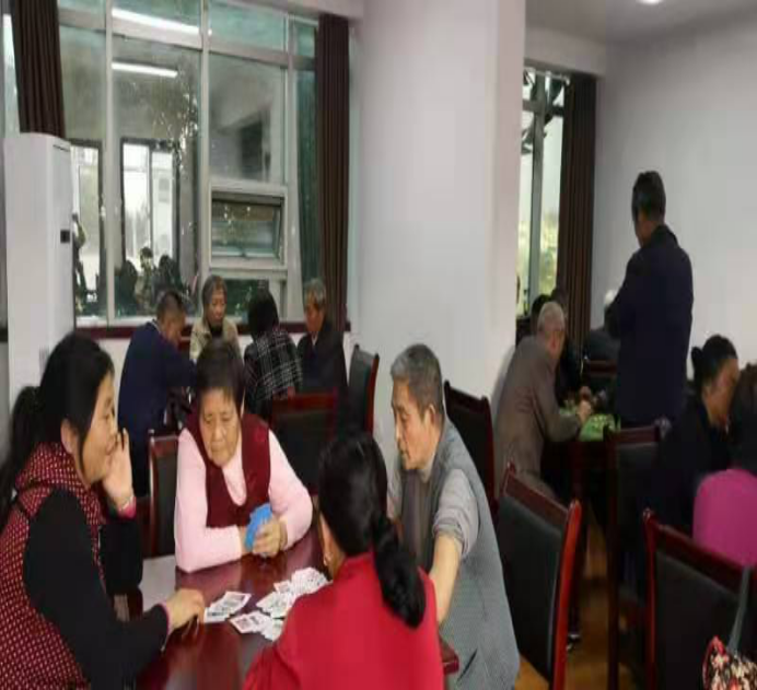 【阳光公益·庐江站】“棋牌娱乐 欢度夕阳”娱乐活动