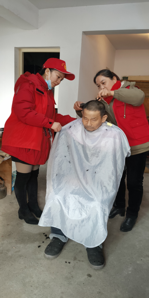 【阳光公益·长宁永和】“幸福来敲门”便民服务活动