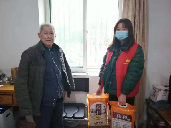 【阳光公益·经开莲花】“迎新春，走访慰问退役军人”活动
