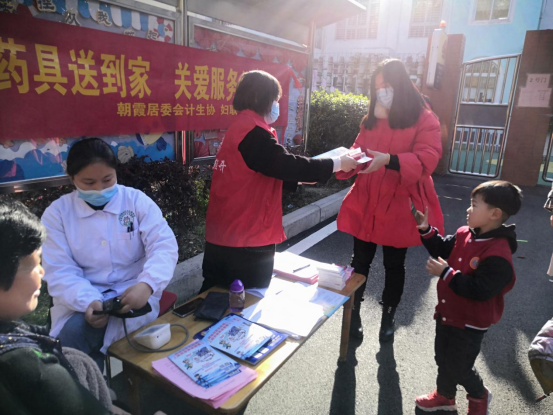 【阳光公益·经开莲花】开展“关爱女性健康，预防女性两癌”宣传活动