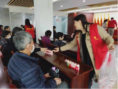 【阳光公益·兴园金桂】开展“我为群众办实事”——肠运动·常健康的主题讲座