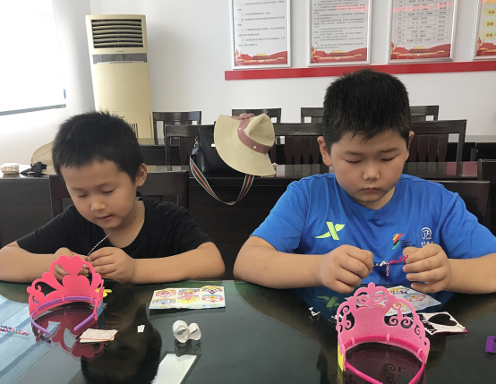 【阳光公益·大杨镇】不织布手工DIY制作活动