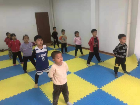 【阳光公益·蜀麓林溪】“武礼跆拳”活动