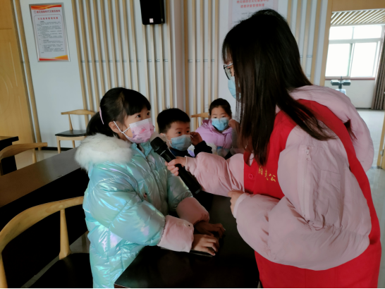 【阳光公益·肥西桃花】开展践行社会主义核心价值观活动
