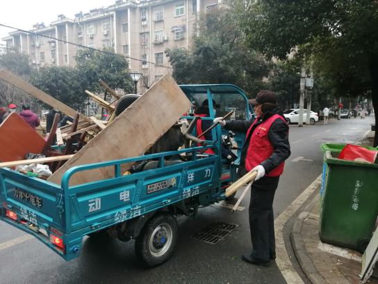 【阳光公益·七里站街道】“清理垃圾 共建美好家园”活动
