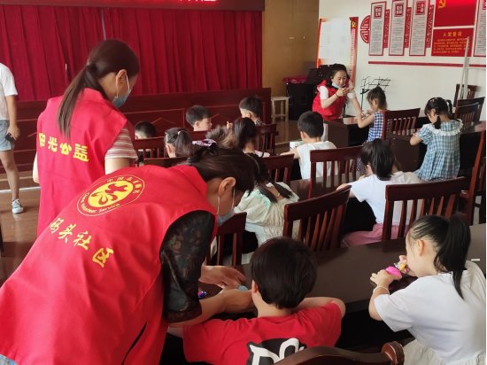 【阳光公益·巢湖两项服务】“强国复兴有我  我心中的彩蛋”暑期幼儿手工制作活动