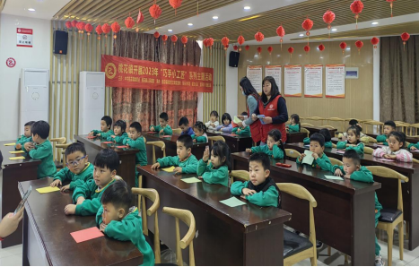 【阳光公益·肥西桃花】折纸小青蛙，可爱又有益
