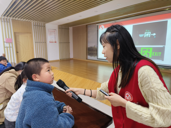 【阳光公益·肥西桃花】举办消防安全知识家讲座活动