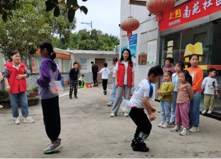 【阳光公益·巢湖两项服务】开展“我运动，我健康，我快乐”电臀达人趣味活动