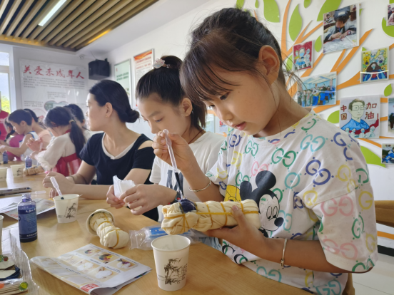 【阳光公益·肥西桃花】携手传承，共享扎染之美