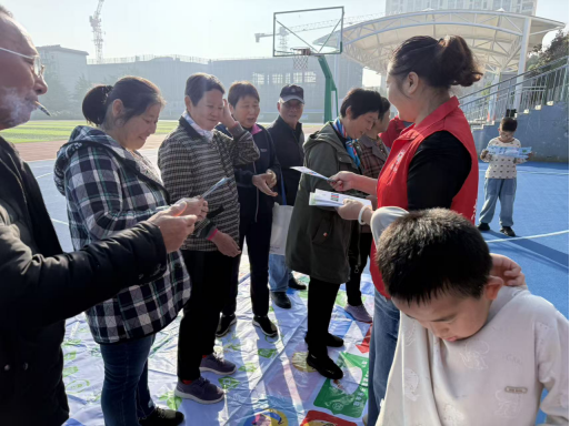 【阳光公益·蜀麓江河】开展“践行垃圾分类  提升城市文明”活动