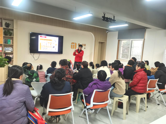 【阳光公益·兴园和一】开展“青春‘肠’伴  健康同行”肠道知识科普活动
