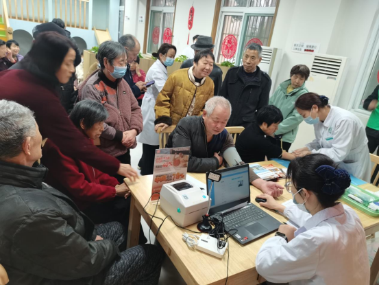 【阳光公益·兴园和一】二月二龙抬头 暖心剪出好彩头