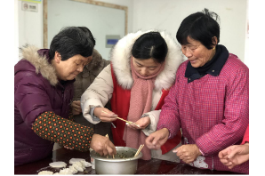 【阳光公益·肥西站】“热闹迎新年 快乐包饺子”活动