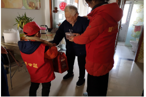【阳光公益·新站瑶海】“暖暖冬日，浓情腊八”慰问活动