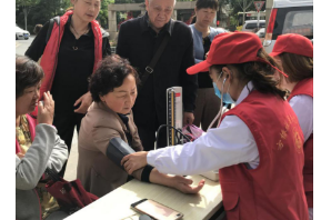 【阳光公益·新站瑶海】“浓情五月  关爱母亲”大型义诊活动
