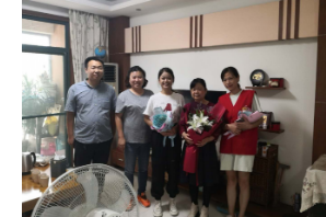 【阳光公益·海棠街道】“情系教师节 慰问暖人心”活动